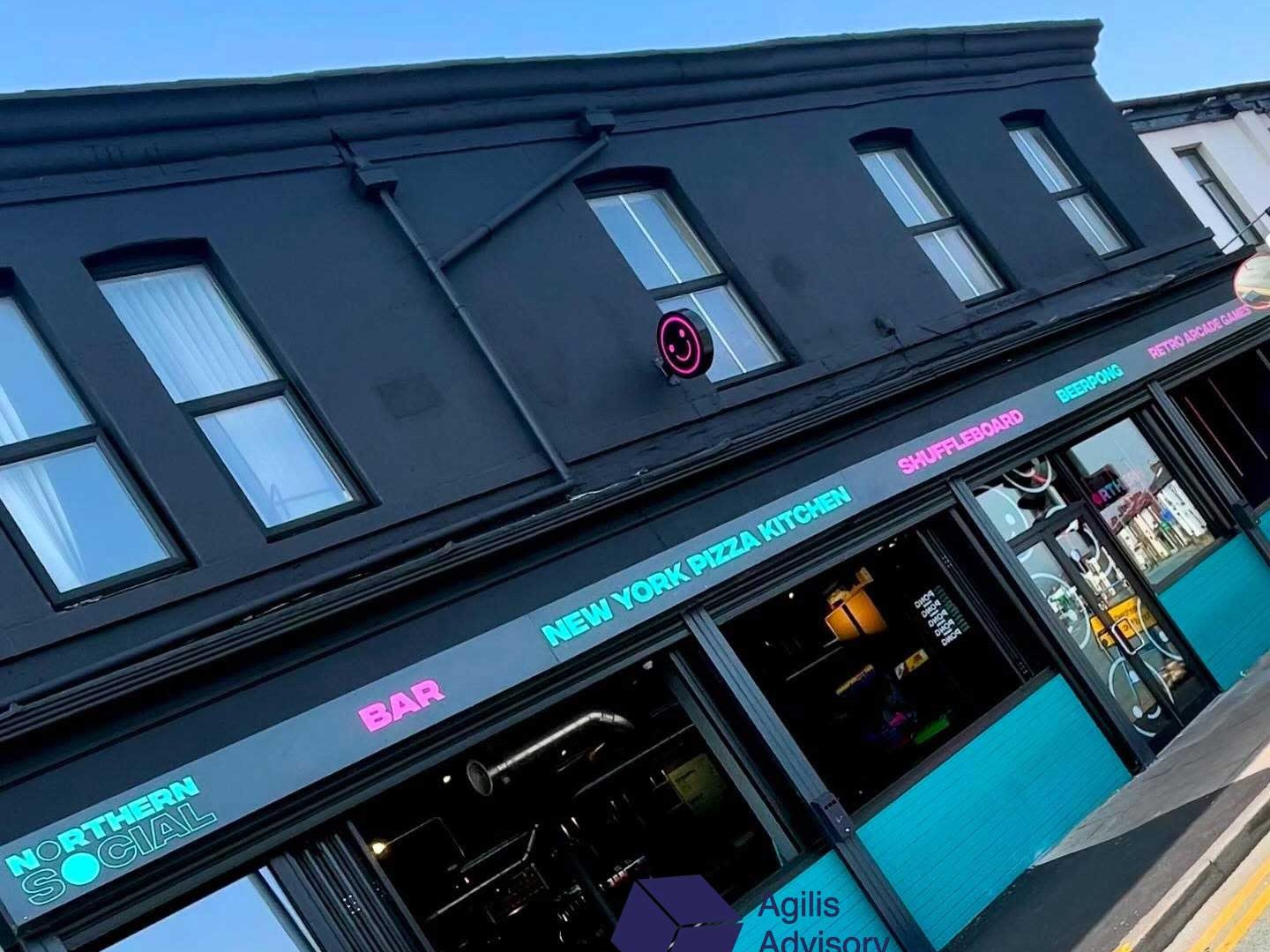 FREEHOLD: Vibrant Entertainment Bar & Pizzeria – Prime Location in Manchester Area
