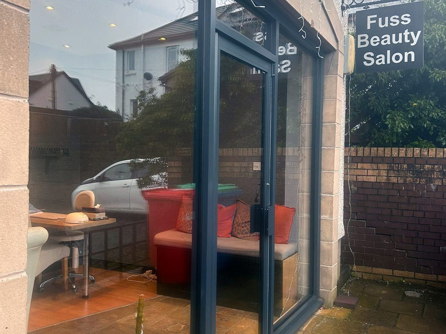 Vibrant Beauty Salon in the Heart of Milngavie – Established & Thriving